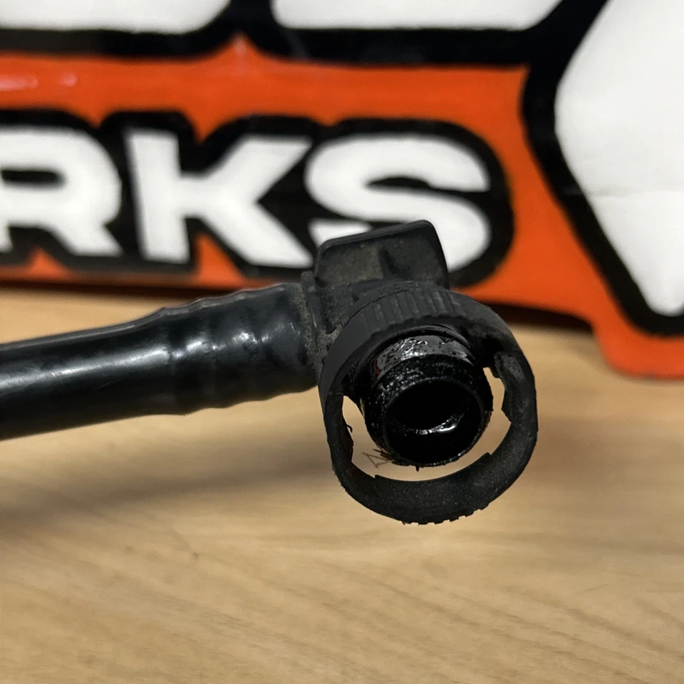 2011-2013 BMW X5 X6 E71 E70 N55 Fuel Tank Vent Pipe Valve 13907636157 7618657 - Image 4 of 4