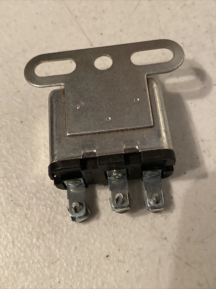 Gp Sorensen HR61 Horn Relay. - Image 2 of 3