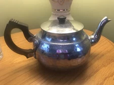 Vintage Sona Chrome Hammered Aluminum Teapot #J528 Stratford-on-Avon England
