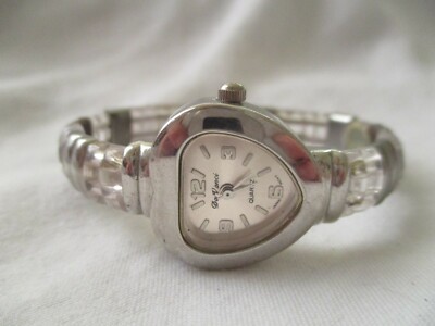 Da Vanci Analog Wristwatch with Quartz Movement and a Cuff 