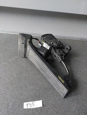 2013 HYUNDAI IX35 ACCELERATOR THROTTLE GAS PEDAL 32700-2S900