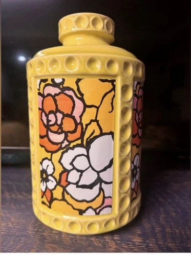 Vintage McCoy USA 254 Yellow Flower Power Thumbprint 1960’s Cookie Jar With Lid