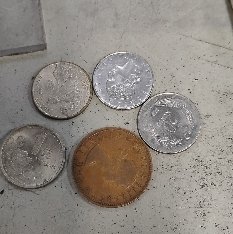 Mixed World Coins Lot of 5 (2002) Circulated, Uncertified, Ungraded