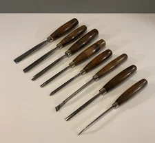 8 VINTAGE ADDIS SHEFFIELD FINE WOOD CARVING TOOLS / GOUGES  / CHISELS