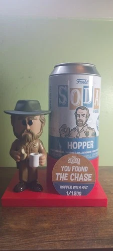 Funko Soda POP! Stranger Things Hopper with Hat Chase 1/1,500 with stand!