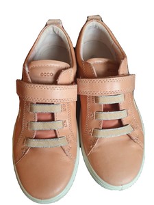 ecco kids size