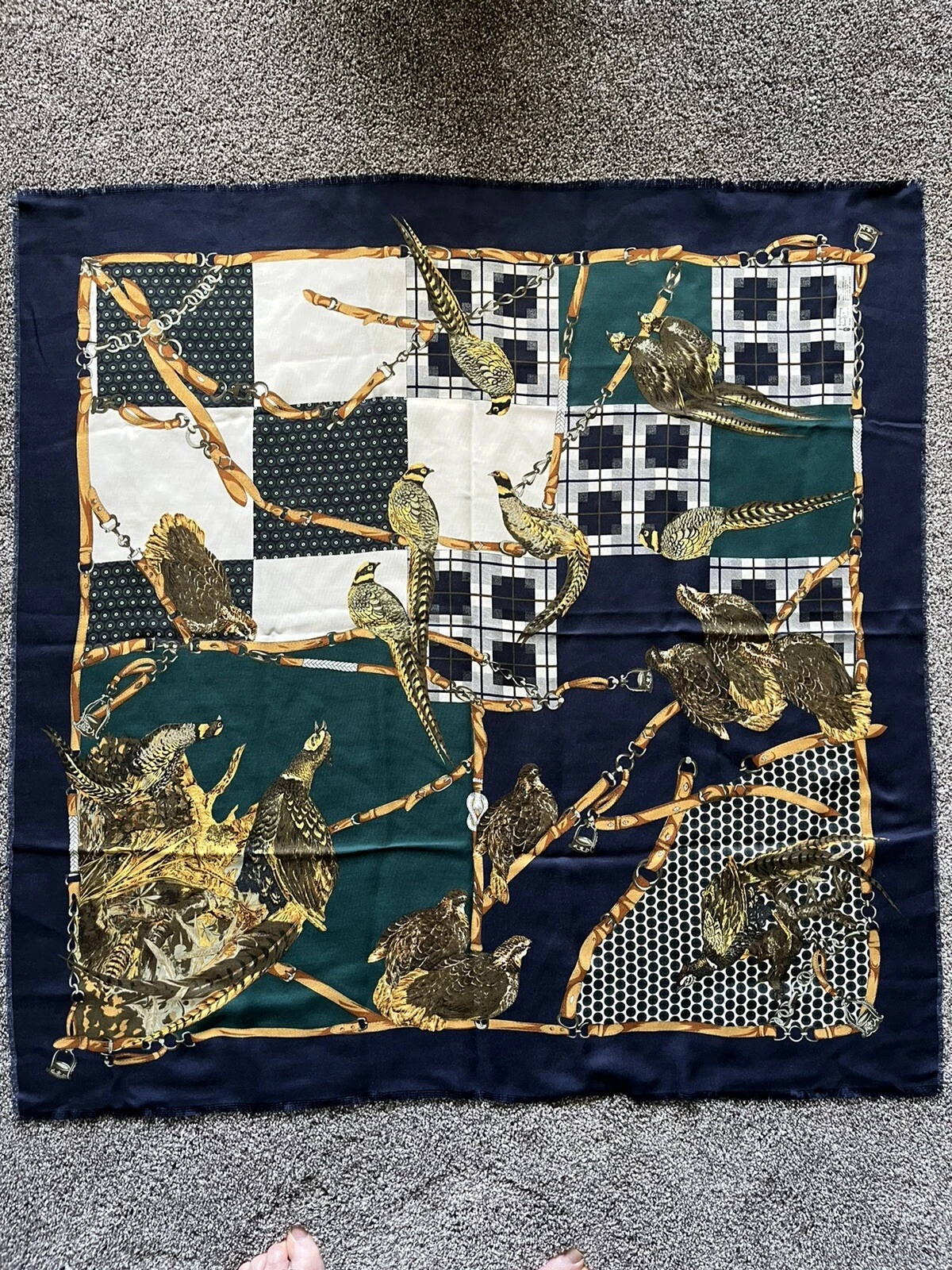 Symphony Scarfs Bird Quail Pheasant Women’s Scarf Made in Italy 34x 34