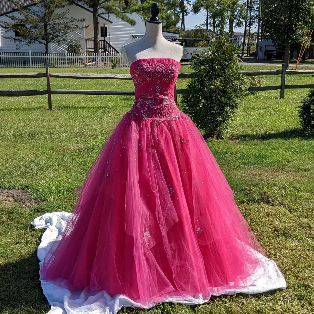 Flattering ball clearance gowns