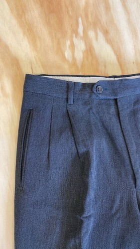 EMPORIO ARMANI made in Italy Wool Trouser in Gray Size 31 - Picture 2 of 5