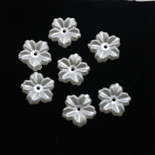 200 Pure White Pearl flower Beads 12mm FlatBack Center Hole Flower Embellishment