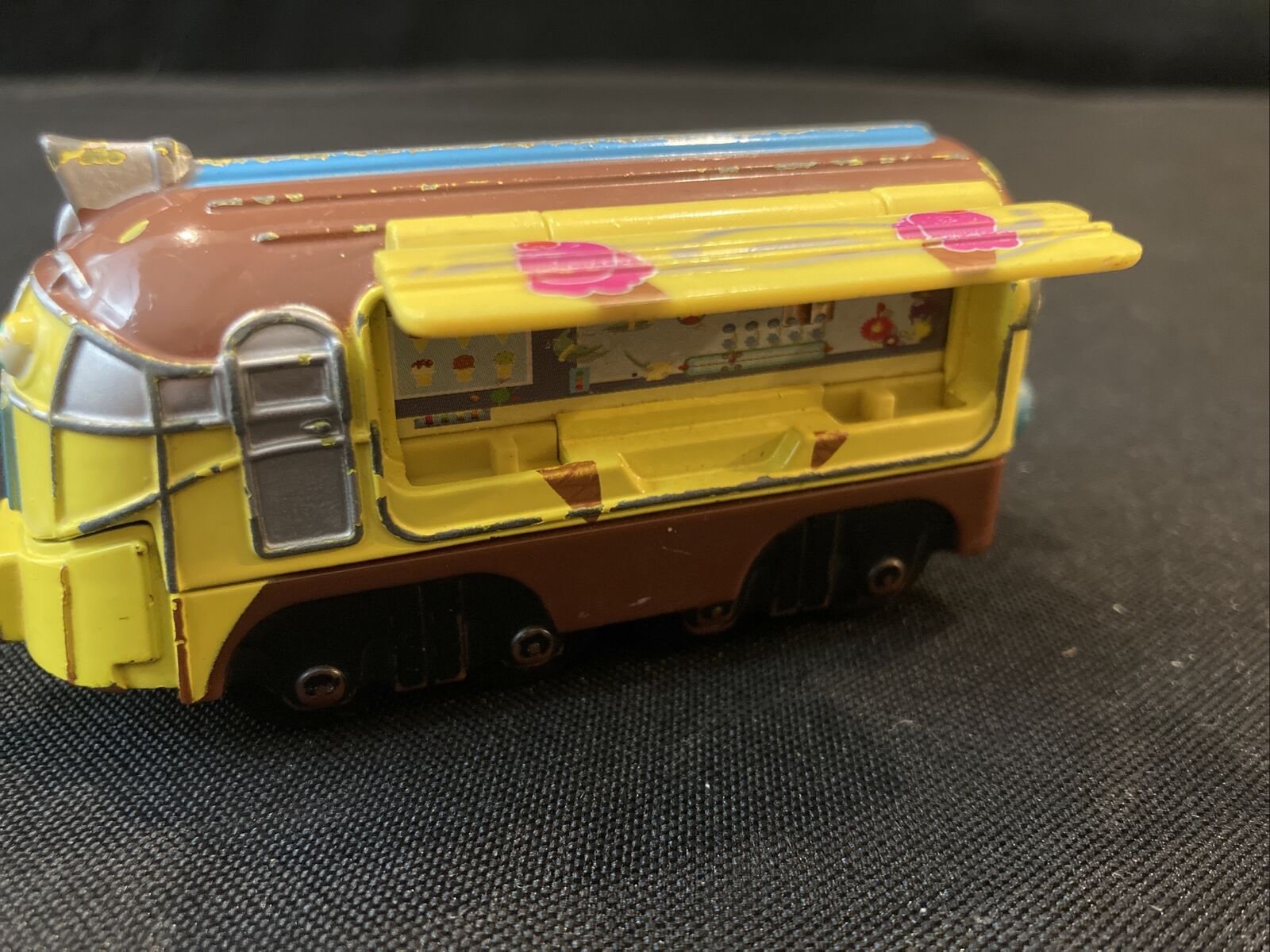 Picture 3 of 5