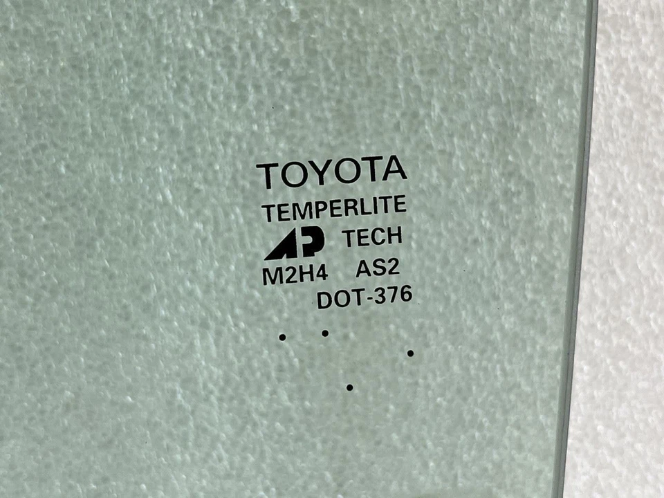 2004 丰田 AVALON 左驱动侧后门玻璃窗 — 第 2/4 张图片