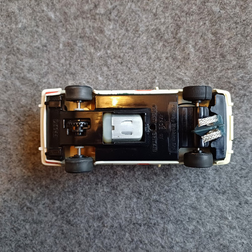 Scalextric C441 Ford Escort XR3i. Texaco No 24 White. Vintage Slot Car. Lights. - Picture 9 of 9