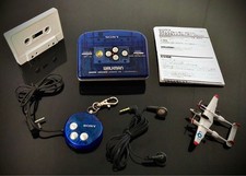 CLA  d  Sony WM-EK2 Blue Walkman Cassette Player with Remote  Earphones