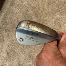 Titleist BV Sand Wedge SW SM56-10 56* 10* Vokey Design Dynamic Gold 35.5" RH
