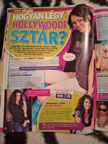 Zac Efron,Katy Perry,Pink,Lady Gaga, Paramore,Tokio Hotel,Hungarian magazine2009 - Picture 13 of 22