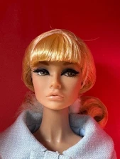 INTEGRITY Toys Suited For Travel Poppy Parker Dressed Doll