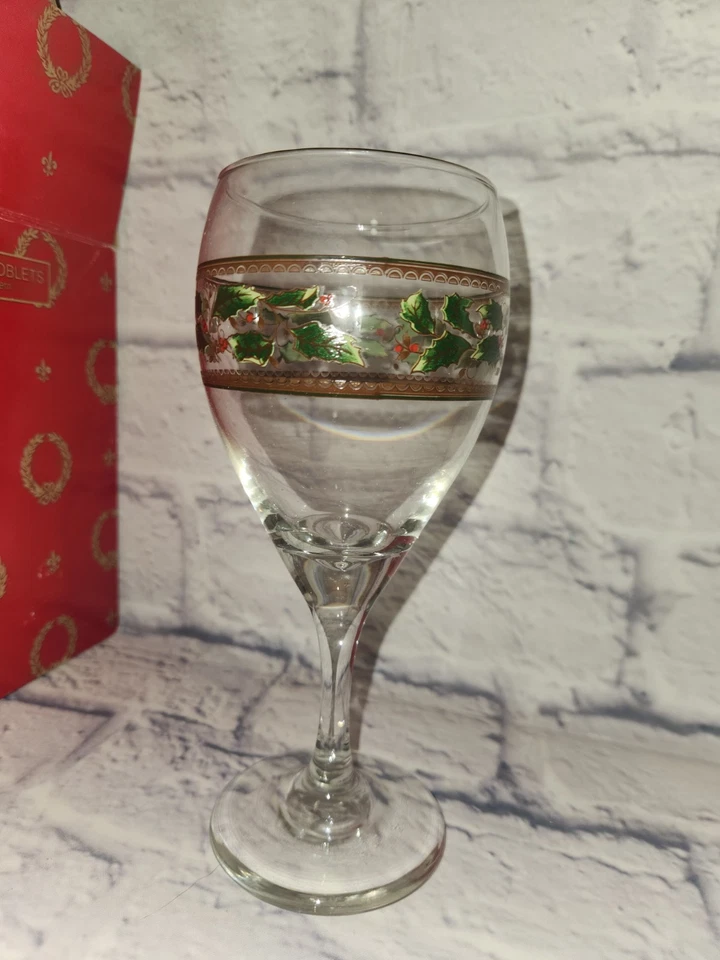 Royal Limited "Holly Holiday" 10 Oz Wine Goblets Glasses Set of 4 - 7.5" - Image 3 of 4