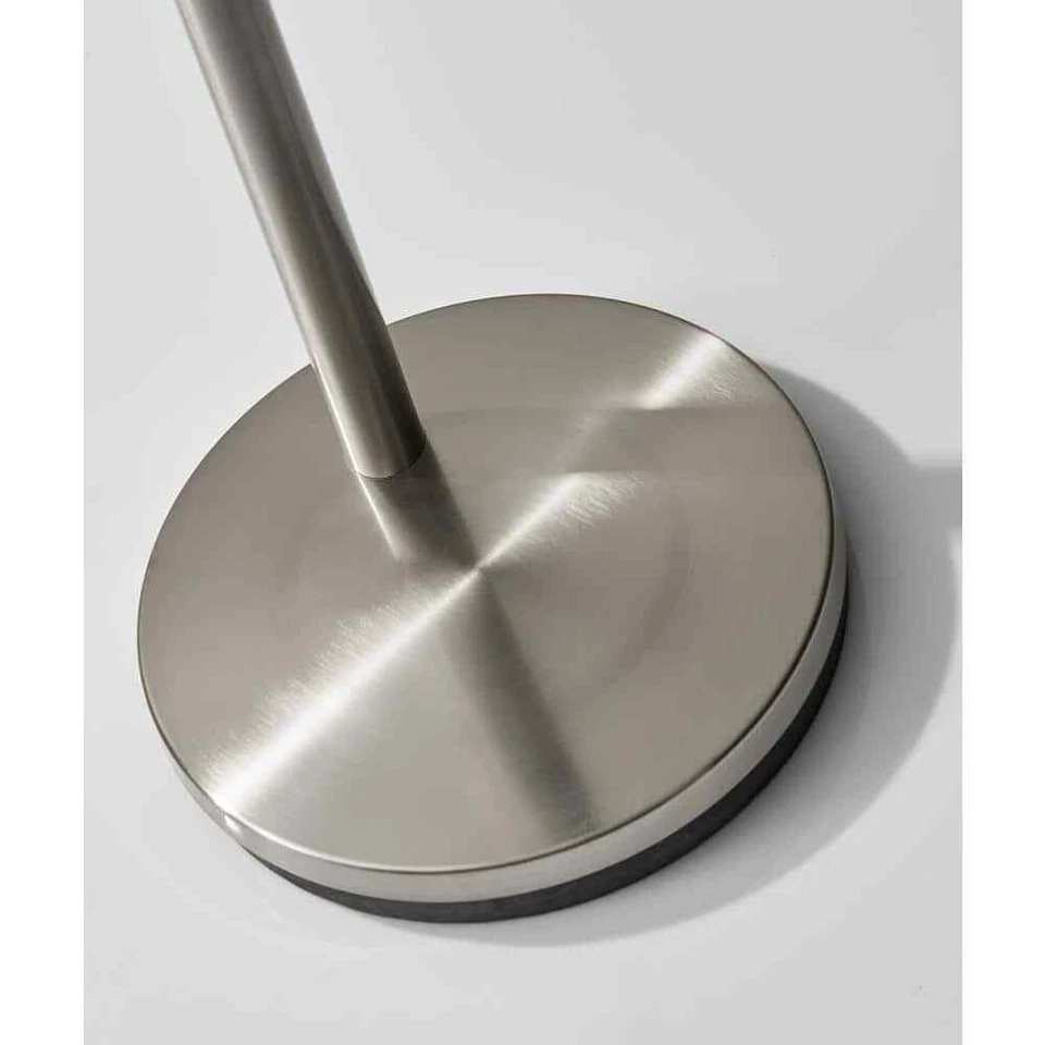 Adesso Trinity 82 pulgadas Lámpara de arco de acero satinado 4238-22 Foto 4 de 4