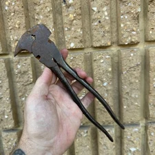 Vintage UTICA No. 1932 Fence Pliers Hammer Snips MULTITOOL