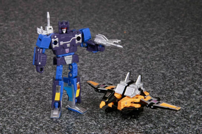 Transformers Masterpiece MP-16 Frenzy And Buzzsaw For Soundwave Action Figure - Image 2 of 4