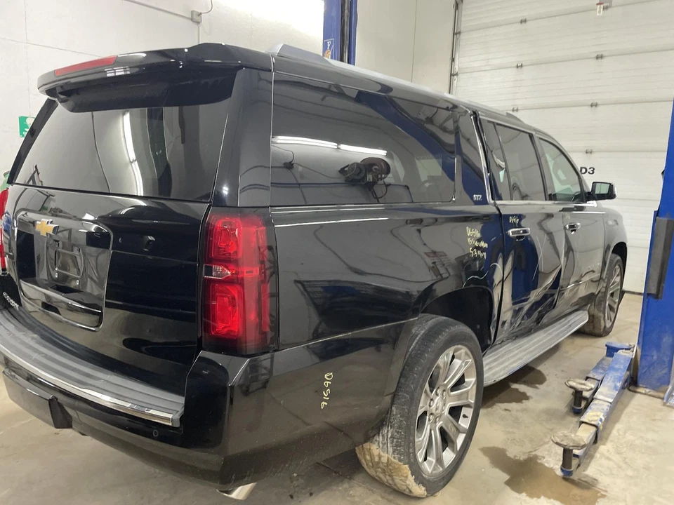 Medidor de velocímetro usado se adapta a: Chevrolet Suburban 1500 Cluster 2015 MPH mercado de Estados Unidos Foto 4 de 4