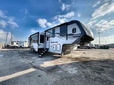 2026 Grand Design Momentum 395MS