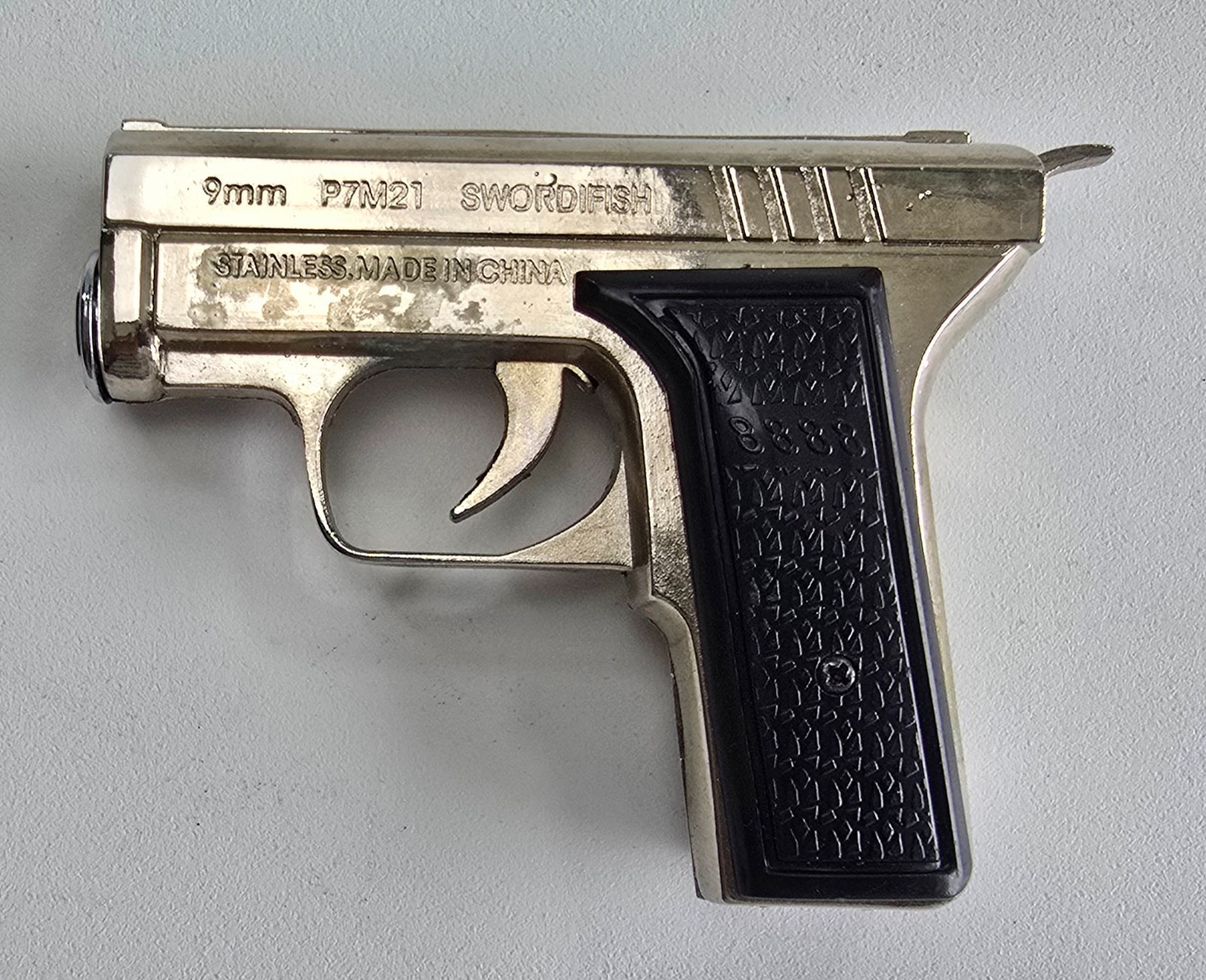 Butane Refillable Windproof Gun Style