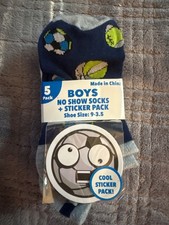 brand new boys 5 pack socks with sticker pack fits 9-3.5