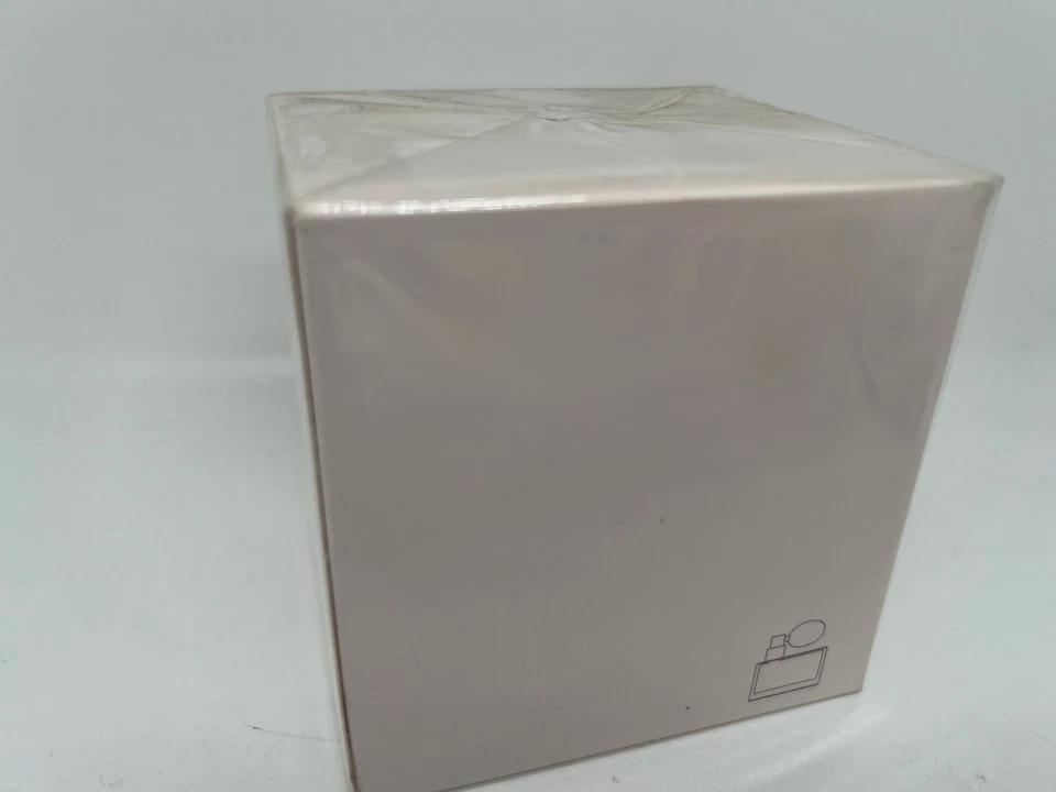 Prada Tendre por PRADA 2,7 FL oz / 80 ml eau de parfum spray recargable en caja Foto 2 de 4