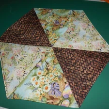 EASTER TABLE TOPPER HANDMADE NEWLY MADE #7