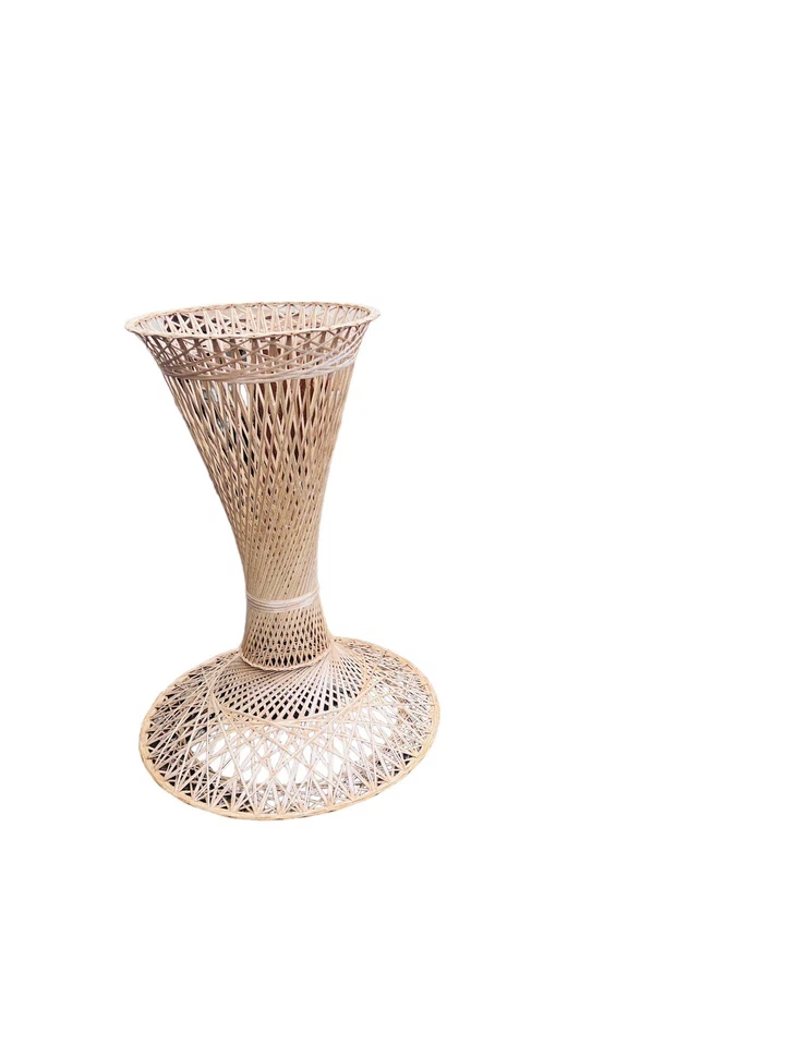 Base de mesa de mimbre alta MCM ratán fibra de vidrio tapa alta blanco beige Foto 3 de 4