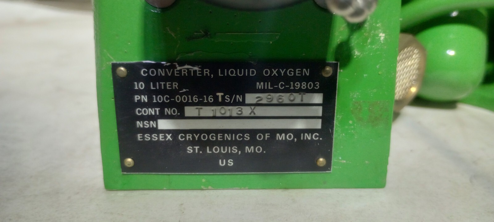 New Essex Cryogenics 10C001616T Liquid Oxygen Converter 10 Liter Cont