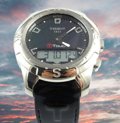 Tissot T-Touch Perlmutt-Brillant Zifferblatt T047.220.46.126.00 Box & Papiere