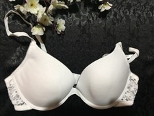 Unbranded  Bra size it 3b us 34b eu 75b padded underwired white