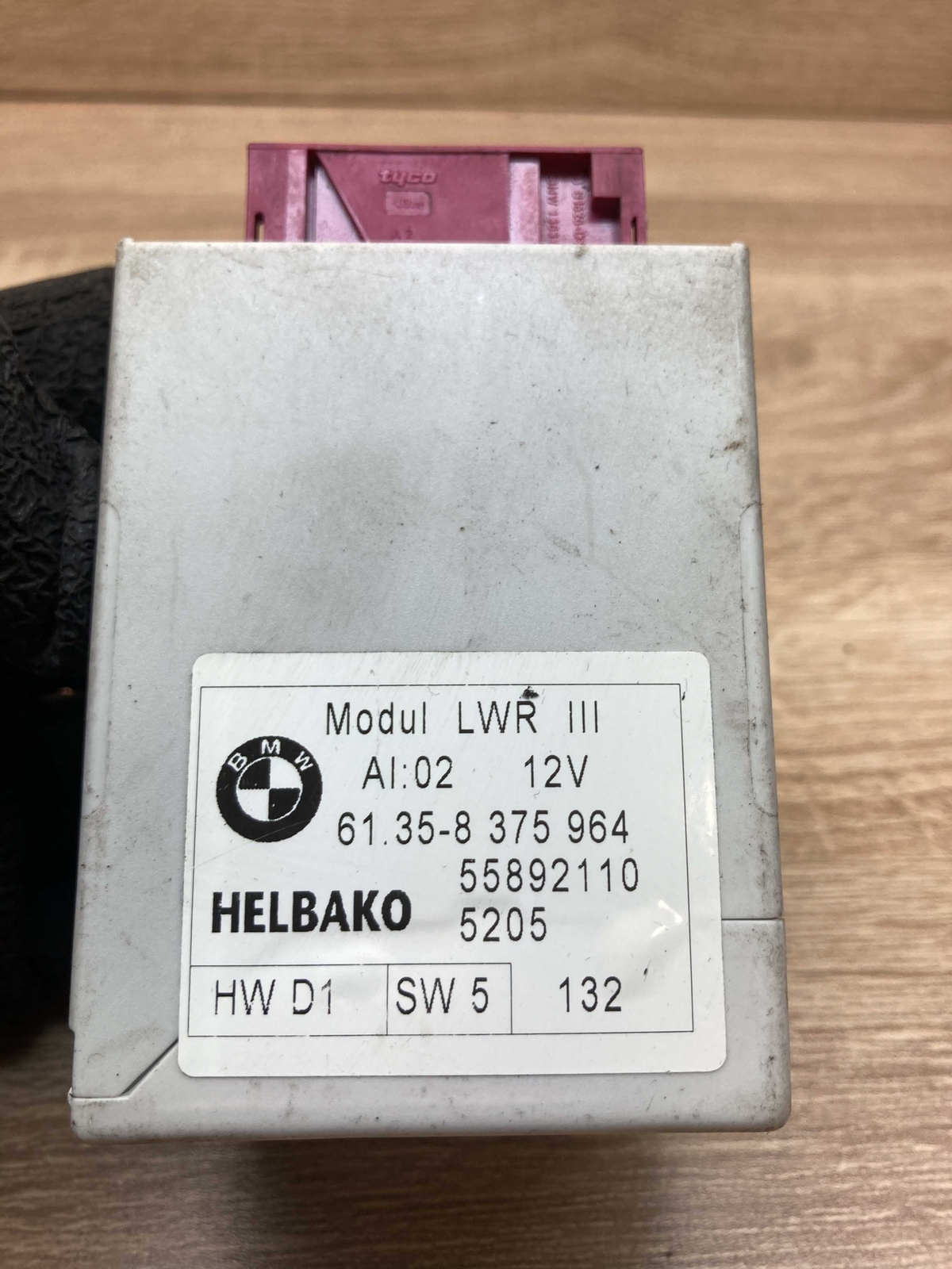 8375964 55892110 Helbako BMW E39 Series Light Module Unit ECU Main 