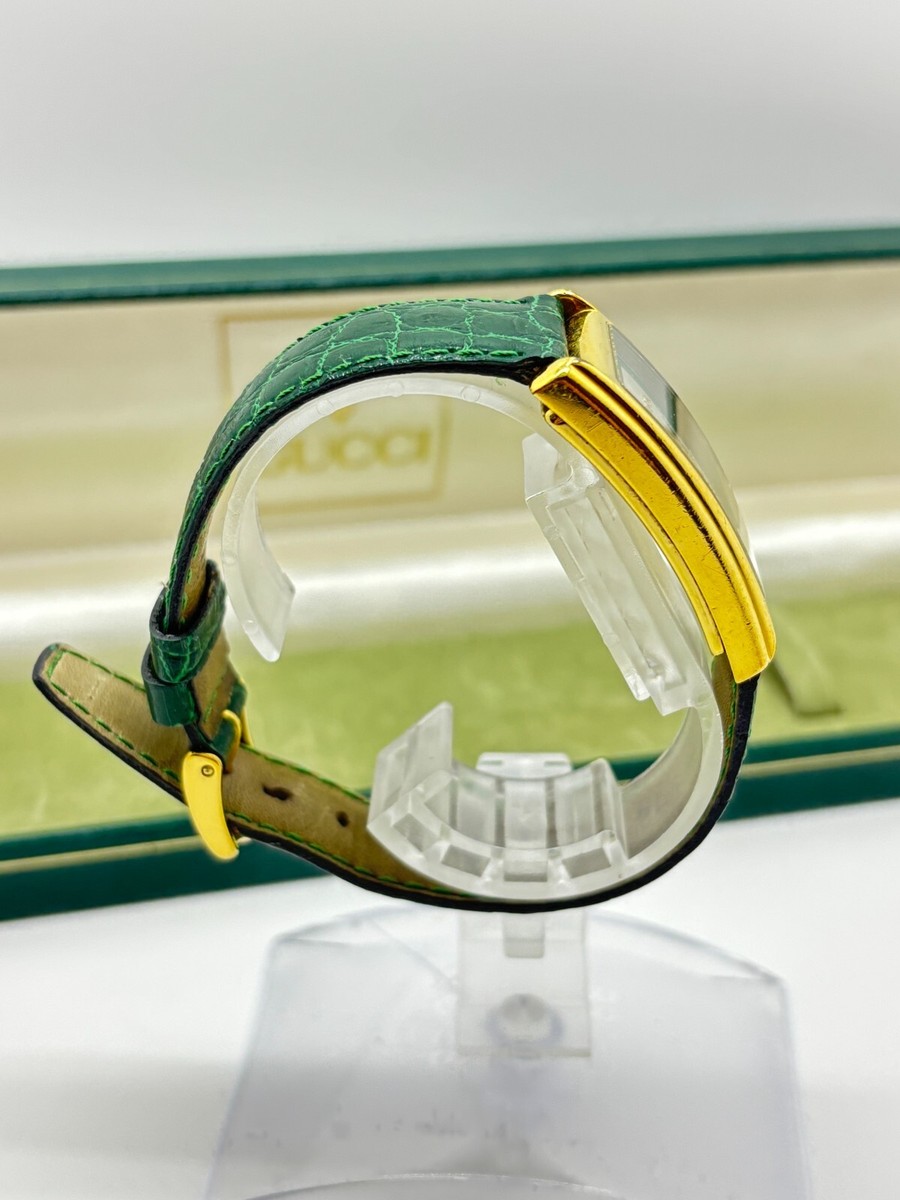 Near Mint w/Box] GUCCI 2600M Gold Plated Green Dial Quartz Men's
