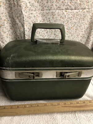 Vintage Trolite Hard Shell Green Luggage Case With Lock & Key READ Description