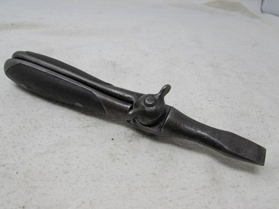 H D Smith & Co. Triple Lever Patented Screwdriver