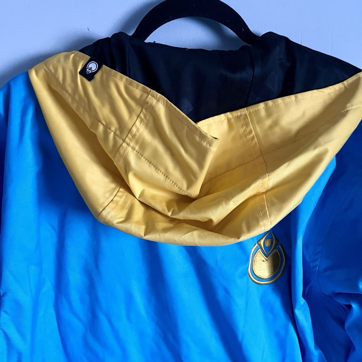 Nomis Snowboard Ski Jacket Blue Yellow Big Logo Hooded Men's