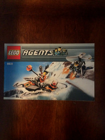 LEGO Agents: Jetpack Pursuit (8631) W/INSTRUCTIONAL MANUAL 100% COMPLETE