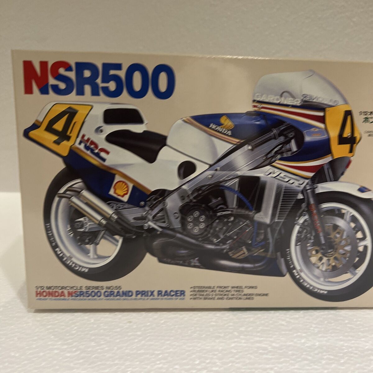 Tamiya 14055 1/12 Grand Prix Racer Model Kit Honda NS500 MotoGP '83 W.Gardner Tamiya 14055 1/12 Grand Prix Racer Model Kit Honda NS500 MotoGP '83 W.Gardner