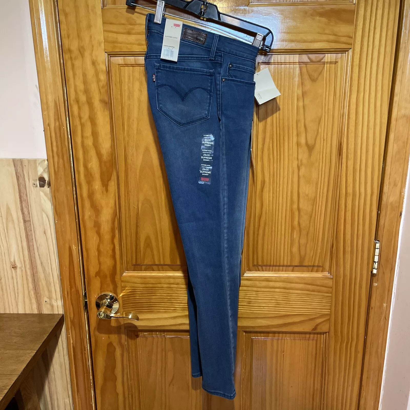Neuf avec étiquettes Levis Supreme Curve bottes maigres coupe jeans femme taille 29X30 lavé foncé