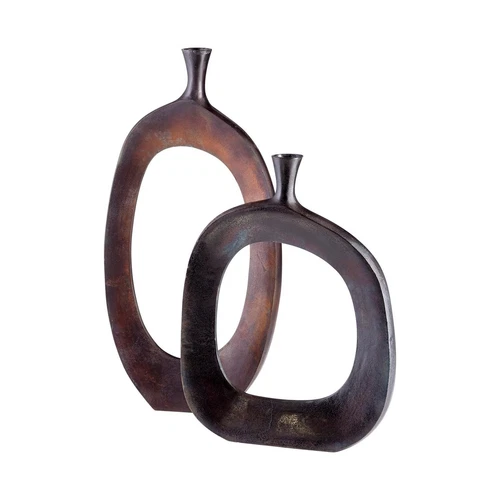 Cyan Design 08903 Large Serres Vase Burnished Copper - Picture 3 of 3