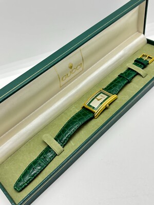 Near Mint w/Box] GUCCI 2600M Gold Plated Green Dial Quartz Men's