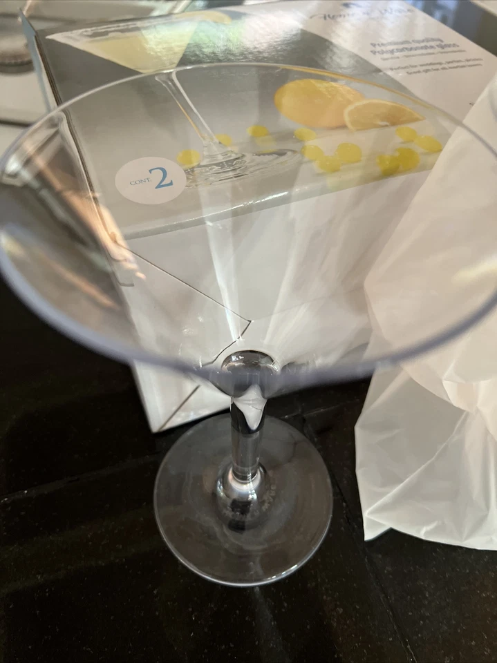 Juego de 2 vasos de martini irrompibles Home N Ware, whisky de cóctel de 10 oz Foto 3 de 3