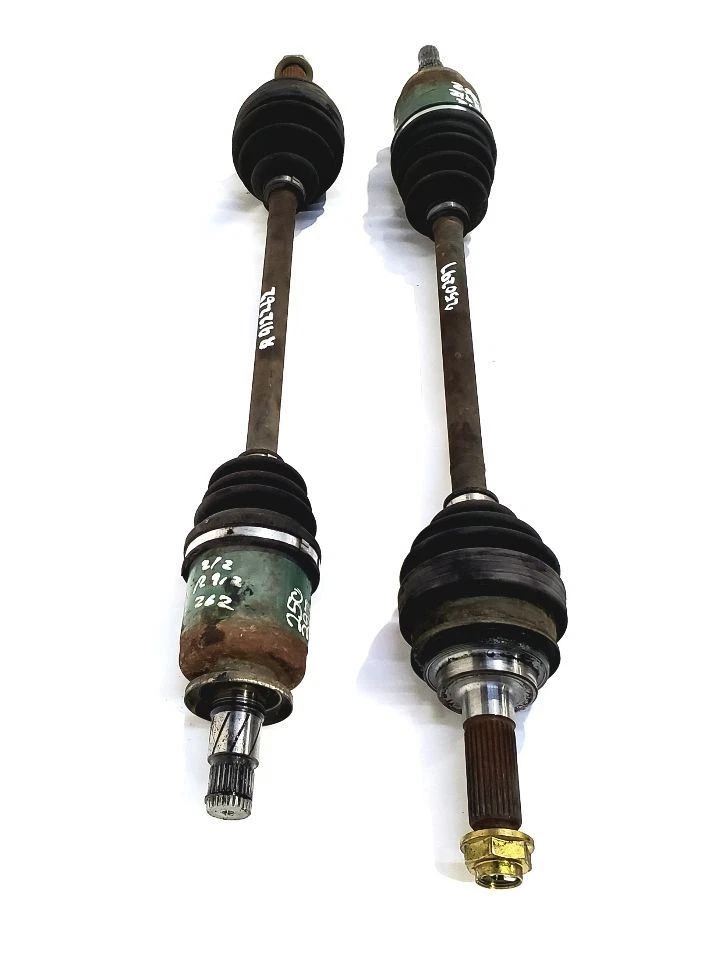 Пара задних осевых валов 1992 Subaru SVX от оригинального производителя  - Изображение 4 из 4