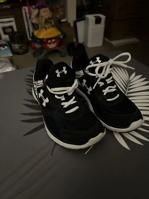 Zapatos para correr Under Armour Micro G Velocity para mujer talla 6 1/2 negros 258731 002 - Imagen 1 de 4
