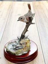 VINTAGE COLLECTORS WORLD 1987 FIGURINE ORNAMENT BIRD ON A BRANCH FINCH