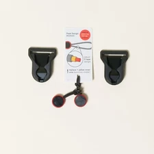 2x Peak Design Anchors &  2x camera strap mounts for 1.25" wide strap